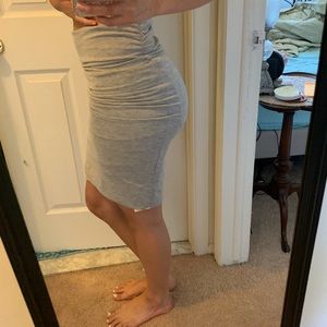 Form fitting ruched grey midi skirt